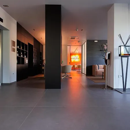 Cristal Otel