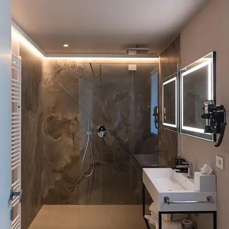 Cristal Otel