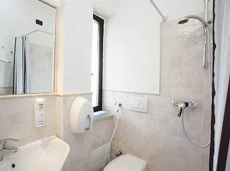 Cristal Otel Sirmione