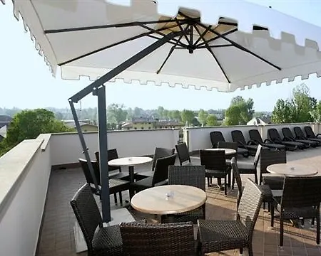 Cristal Otel