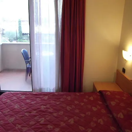 Otel Cristal 3*